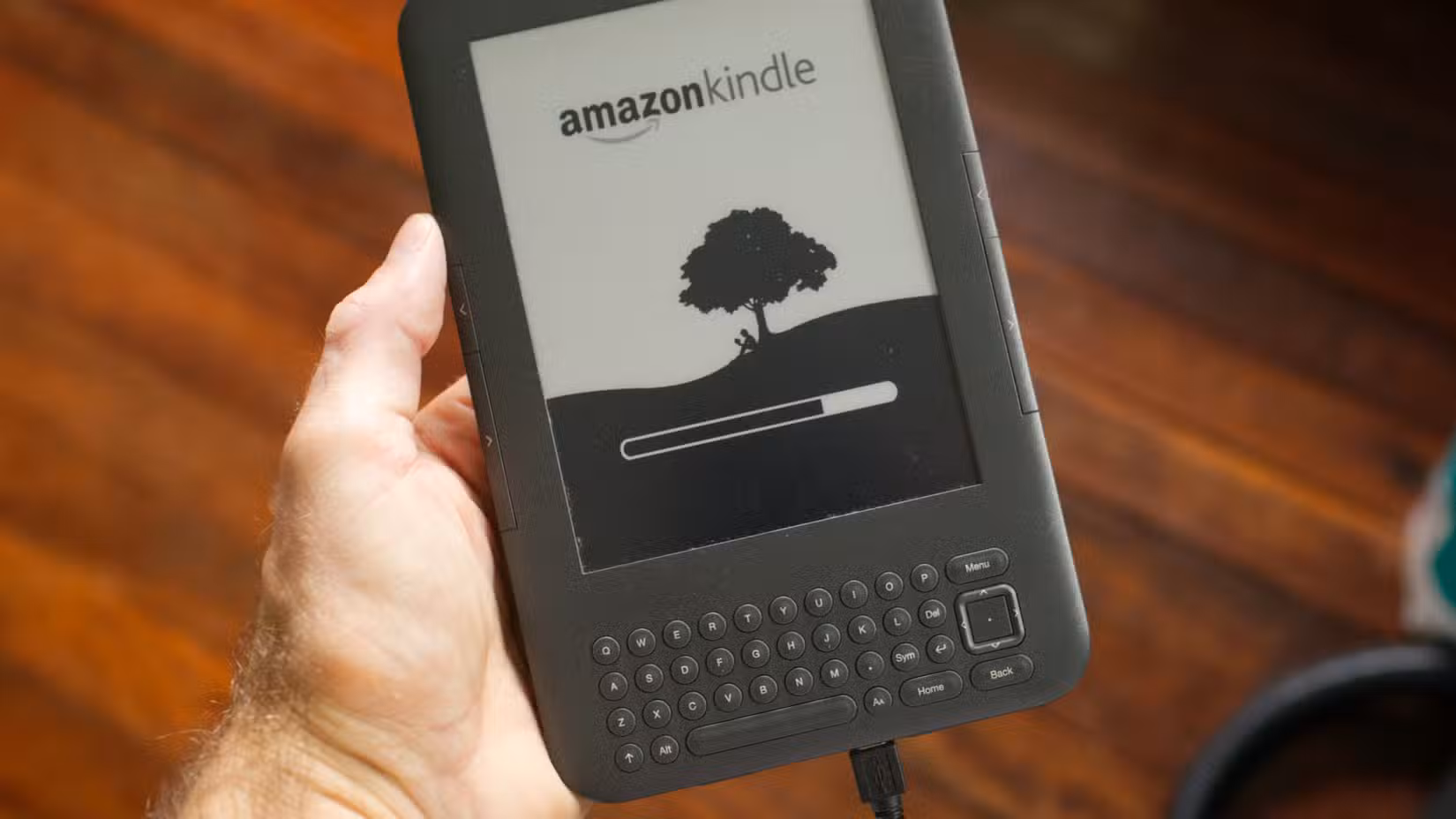 A Kindle third generation eReader booting.