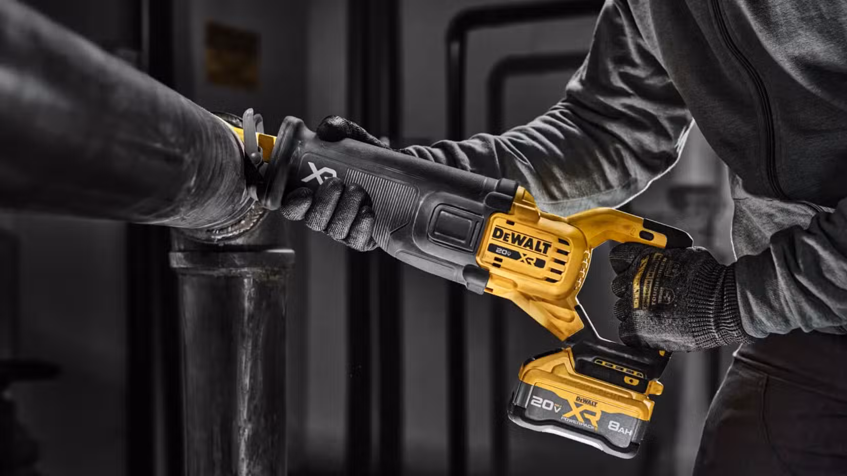 DeWALT 20v sawzall