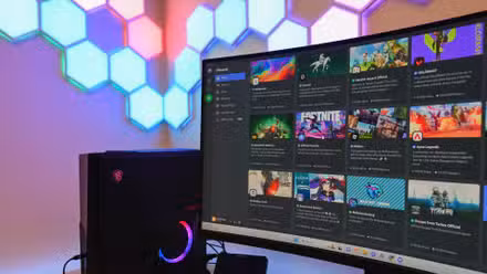 Discord public community servers.