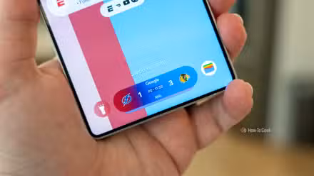 Live notification running on the Samsung Galaxy S25 Ultra Now Bar.
