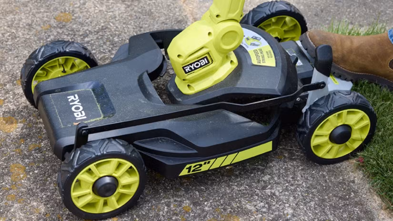 Ryobi 3-in-1 mower base-1