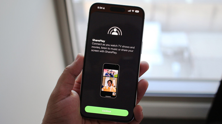 SharePlay screen on an iPhone.